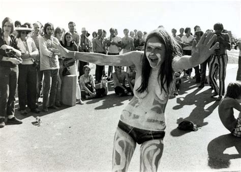 Nude and Free: Photos of 70s Hippie Counterculture